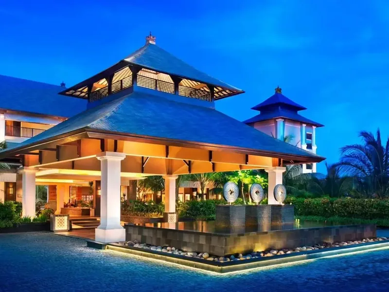 The St. Regis Bali Resort entrance pavilion