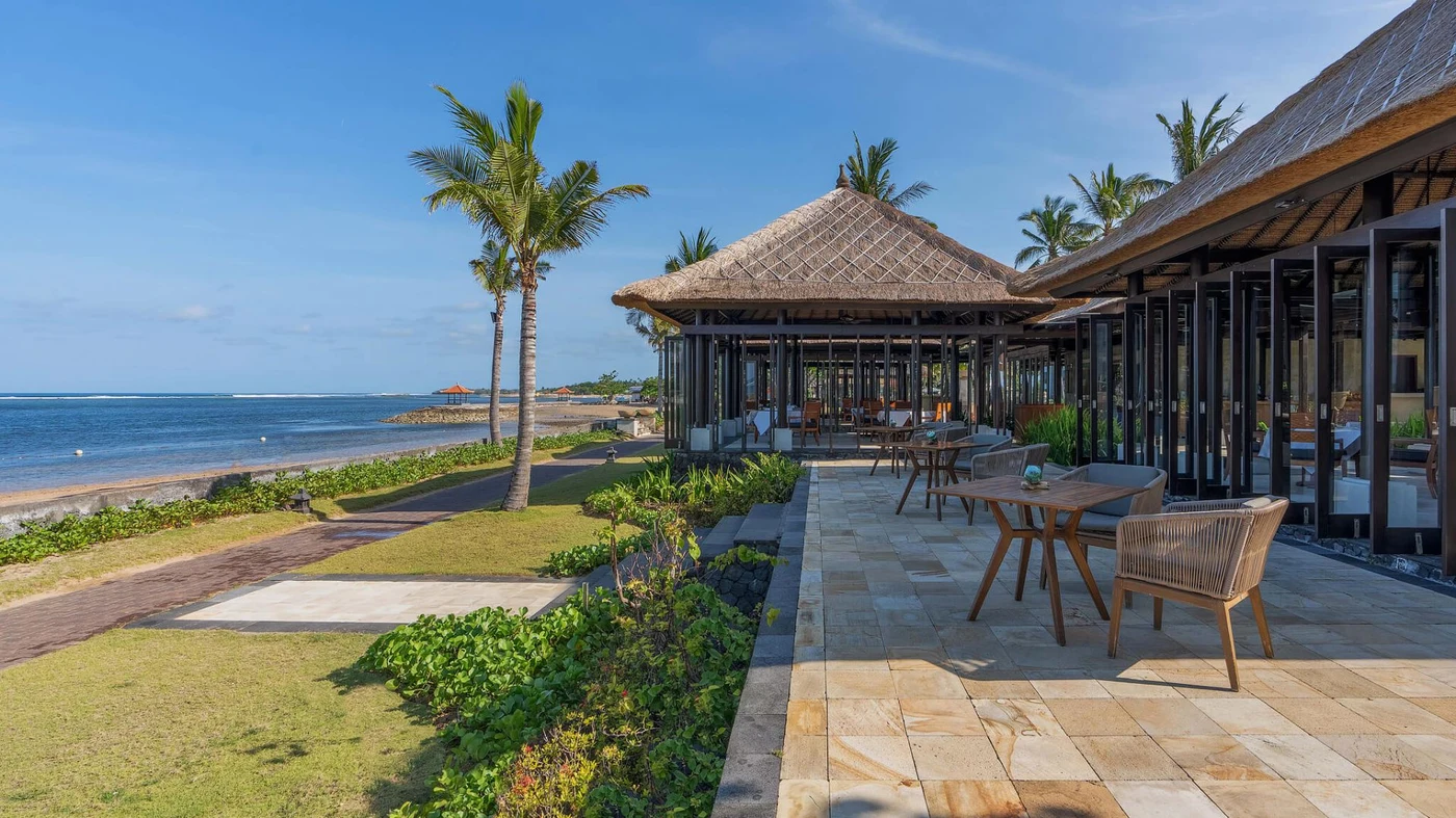 Eight Degrees South, Conrad Bali's open-air beachfront restaurant
