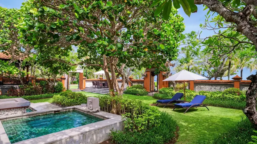 A villa garden at the Grand Hyatt Bali
