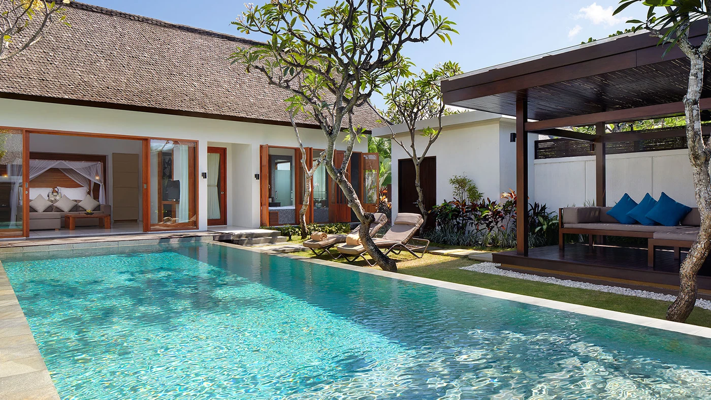 A courtyard villa and private pool at The Samaya Seminyak