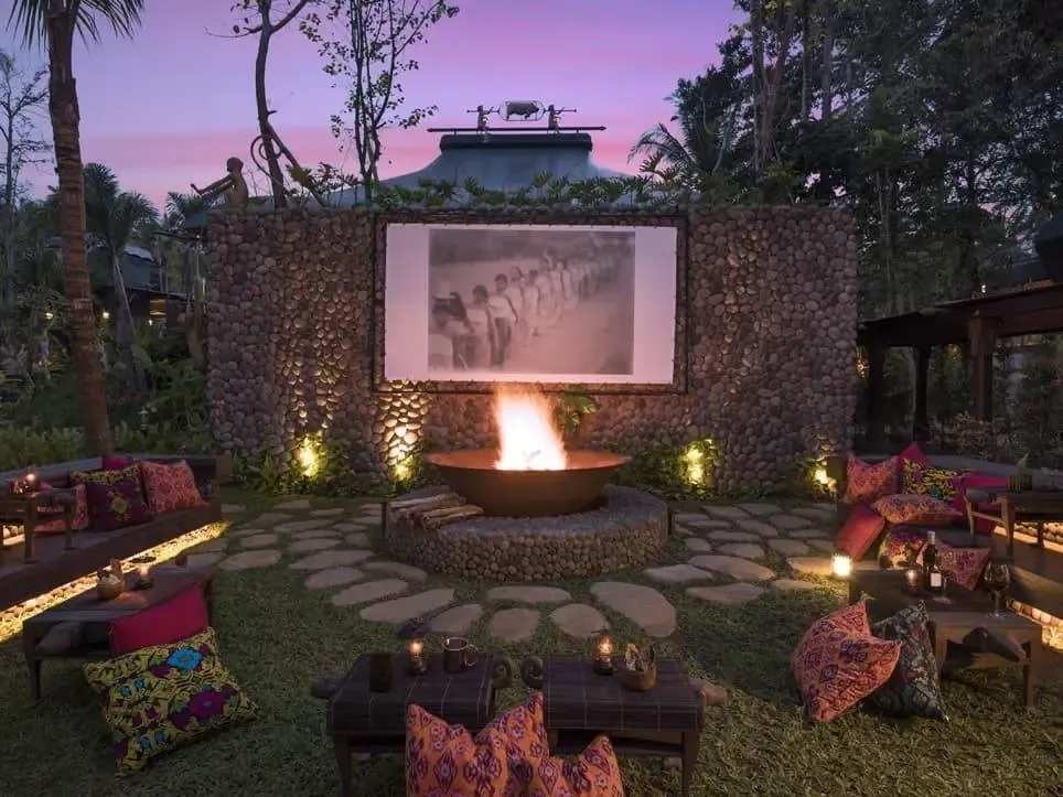 Campfire screening of an old black-and-white film at Capella Ubud